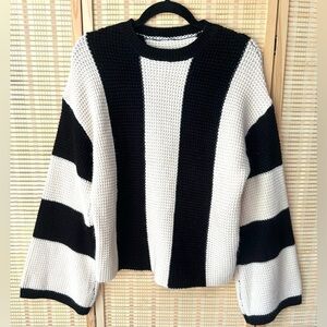 Black and White Oversized Striped Sweater SIZE ?? (Tags removed)